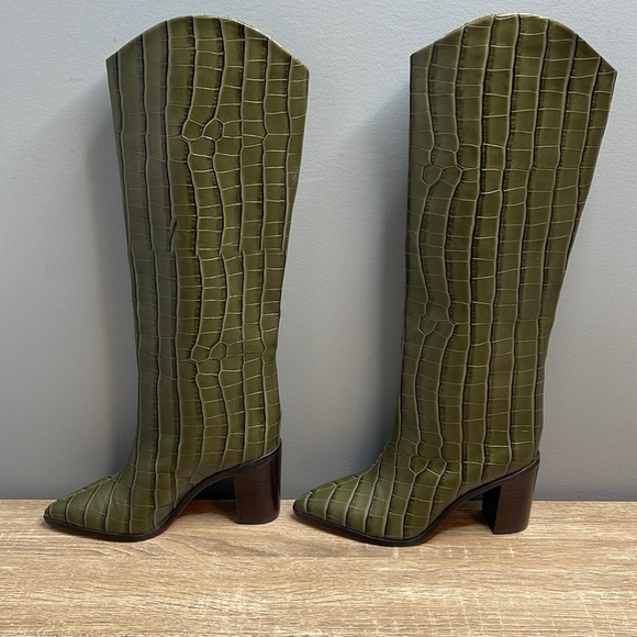 Schutz NWT Maryanna Olive Green Croc-Embossed Knee-High Boots - Picture 4 of 12